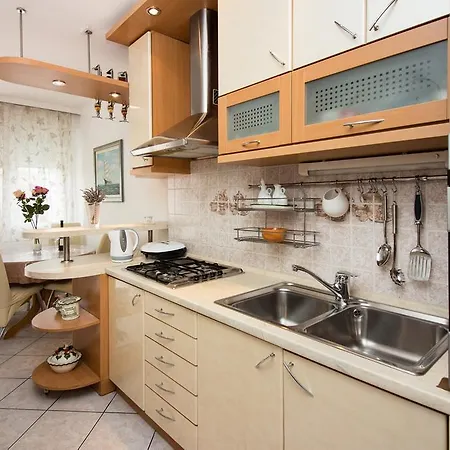 Luce Apartment *